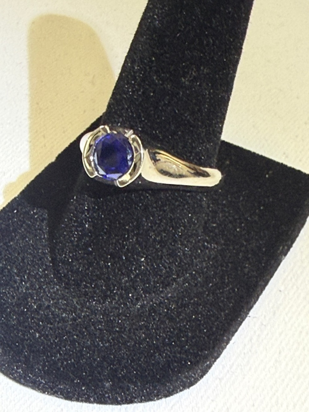 Sapphire Ring